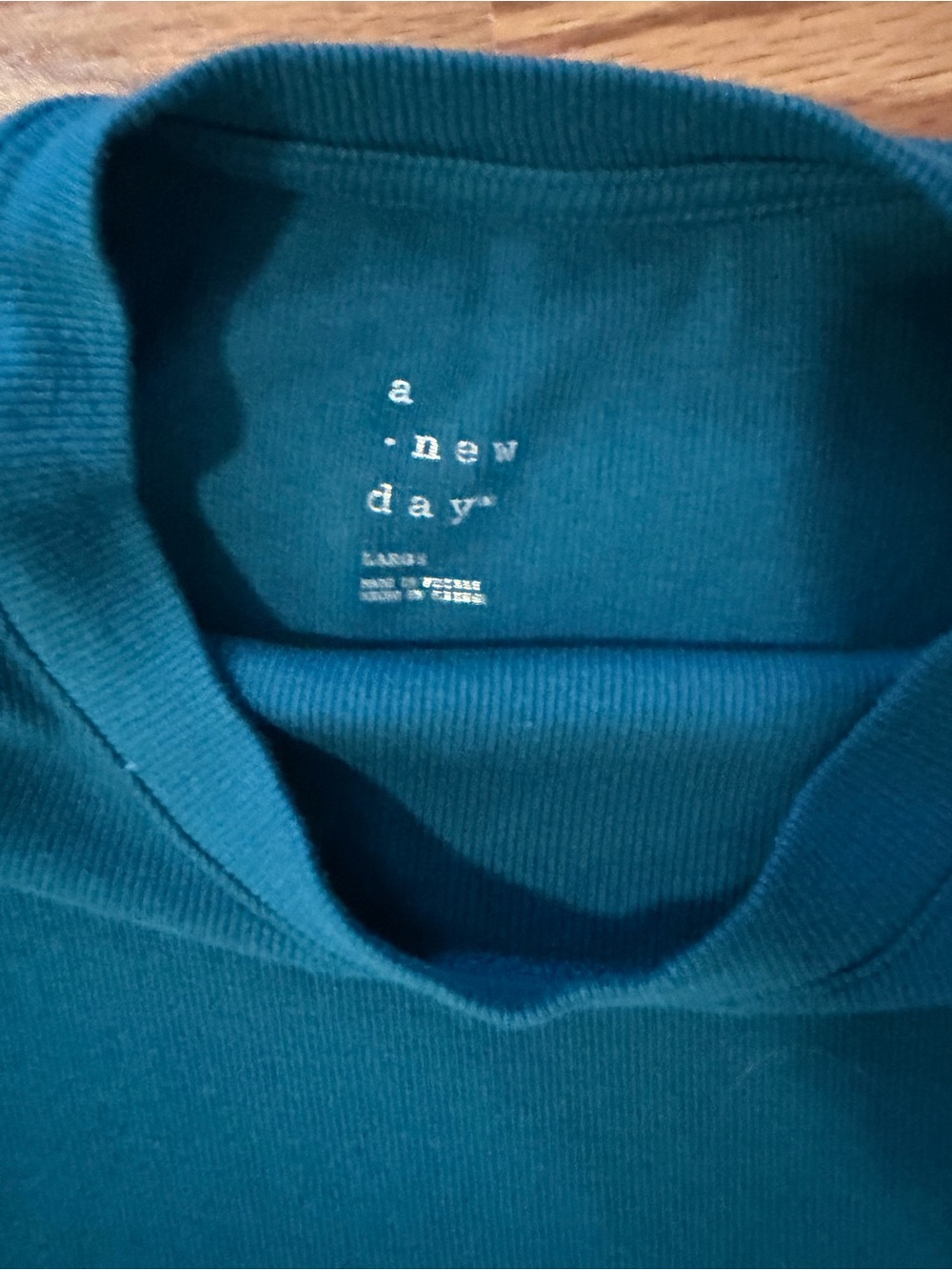 3 Casual Short-Sleeve Tees - White- XL - Teal- L, Olive- L - Picture 3 of 5